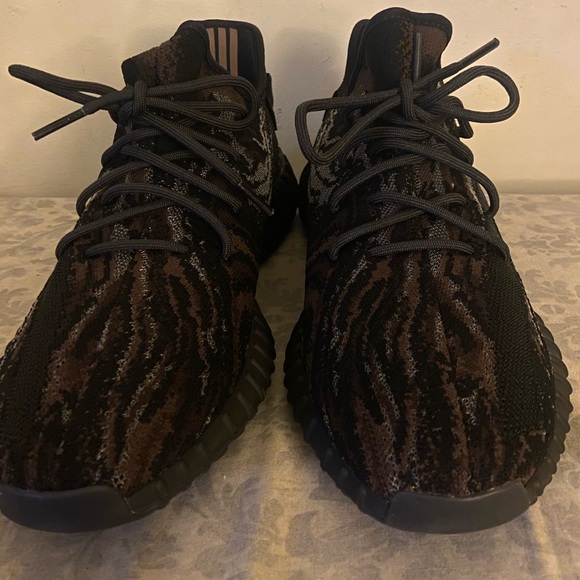 adidas Yeezy Boost 350 V2 MX Rock - Picture 1 of 6
